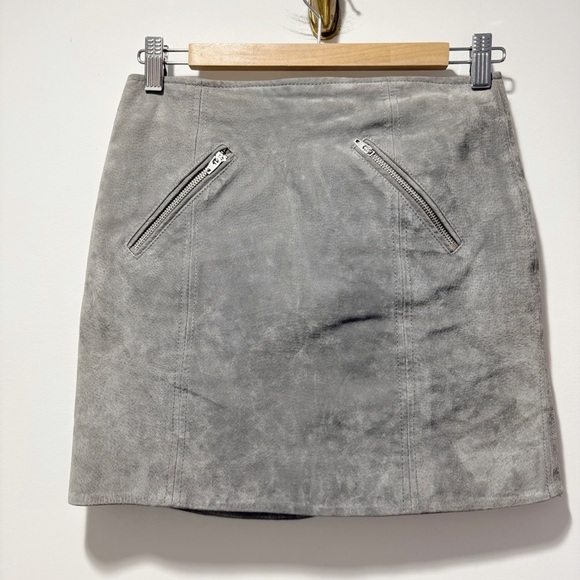 Blank NYC Suede Leather Mini Skirt Size 25 Size XS Grey London Fog Punk Goth 90s - Picture 1 of 14